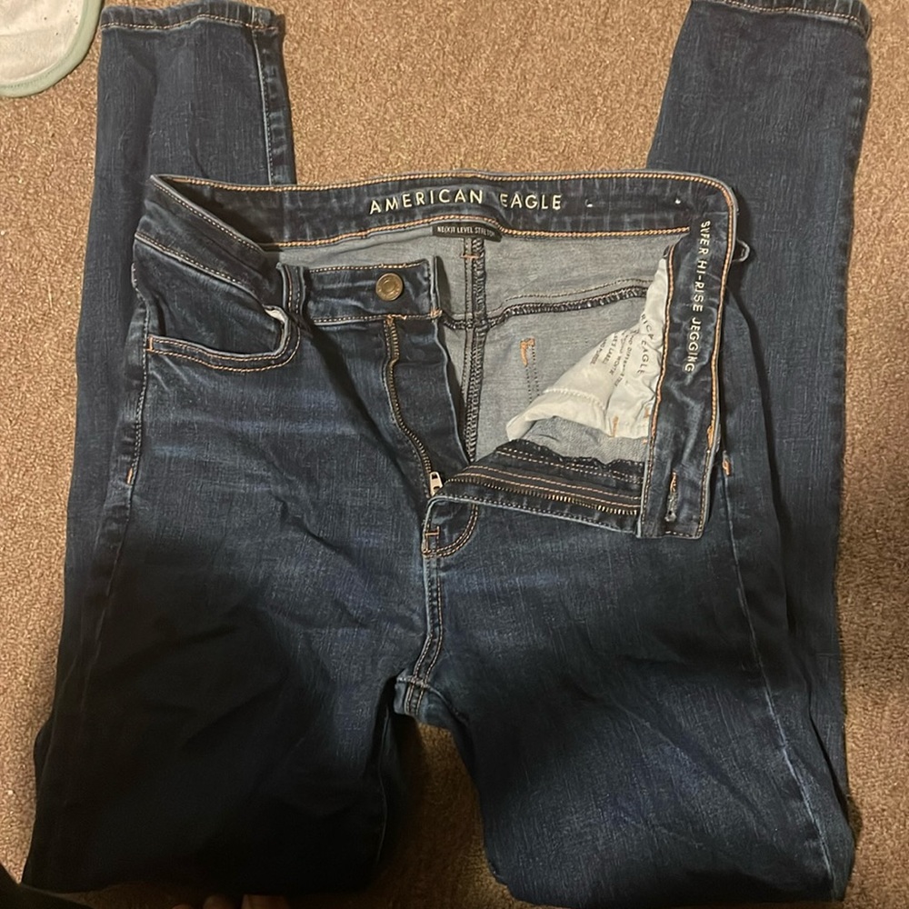 American Eagle Super High Rise Jegging